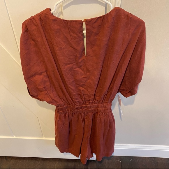 NWT Very J Romper - Picture 2 of 3